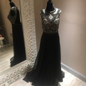 Black Beaded Chiffon Open Back MacDuggal Gown 12